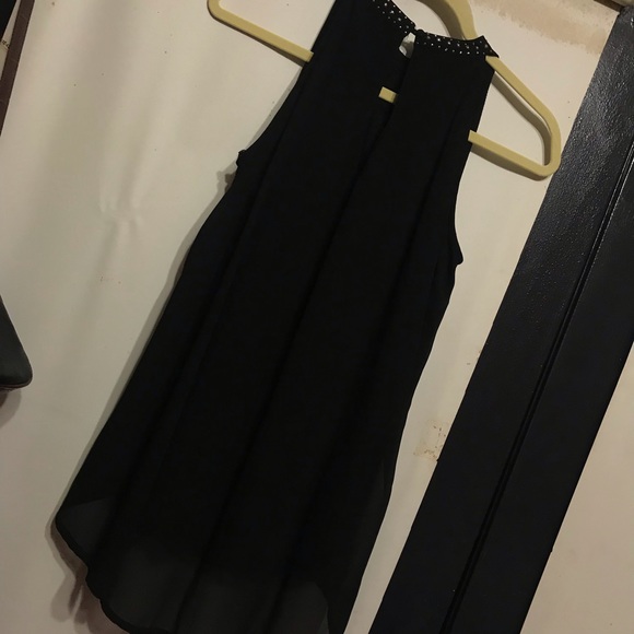 Black Chain Top - Picture 7 of 7